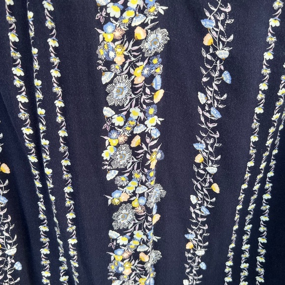 Old Navy Top Womens Navy Floral Stripe Rayon - Picture 3 of 4